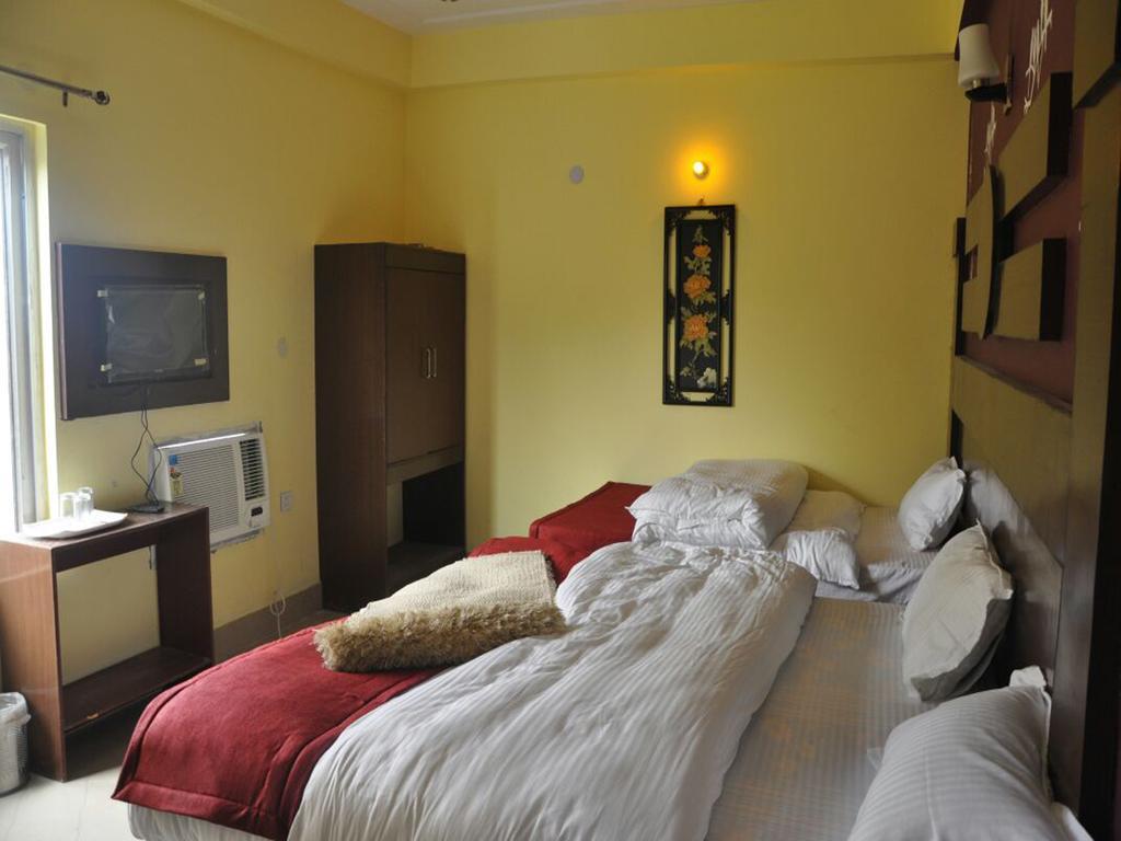 Hotel New Park Plaza Haridwār Εξωτερικό φωτογραφία