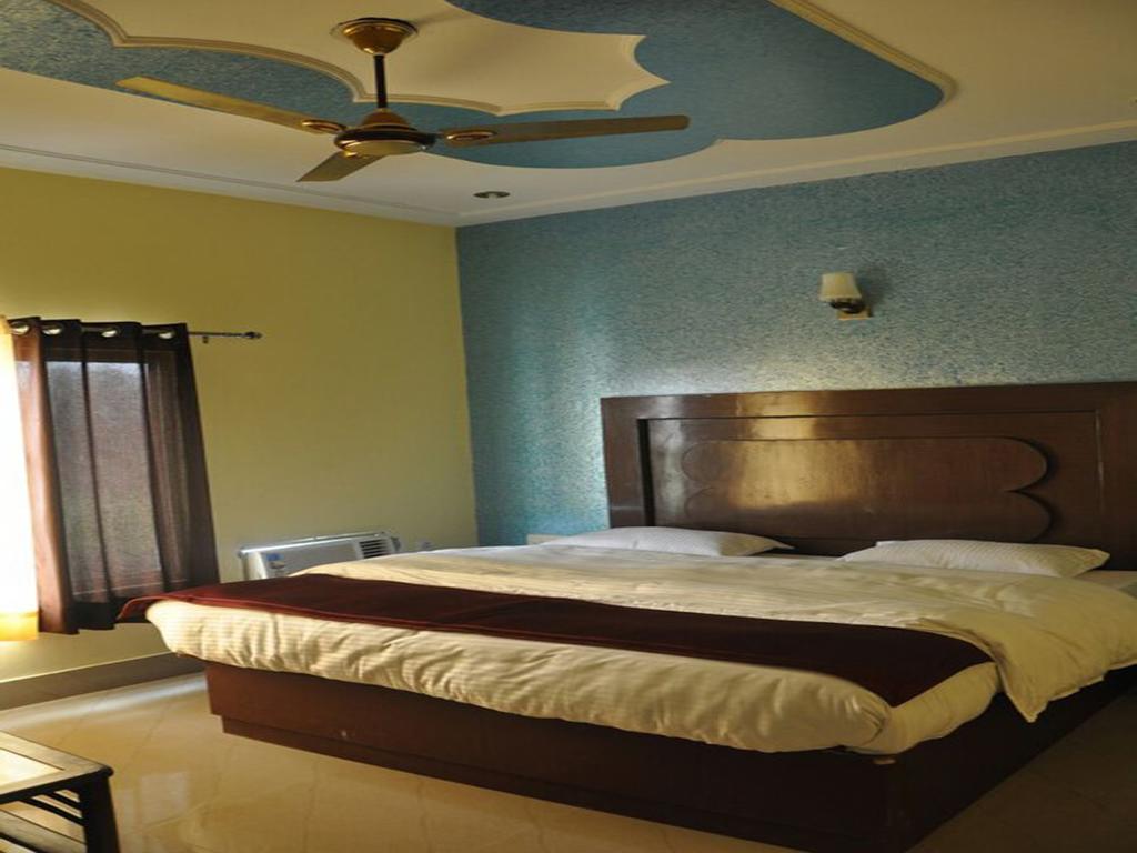 Hotel New Park Plaza Haridwār Εξωτερικό φωτογραφία
