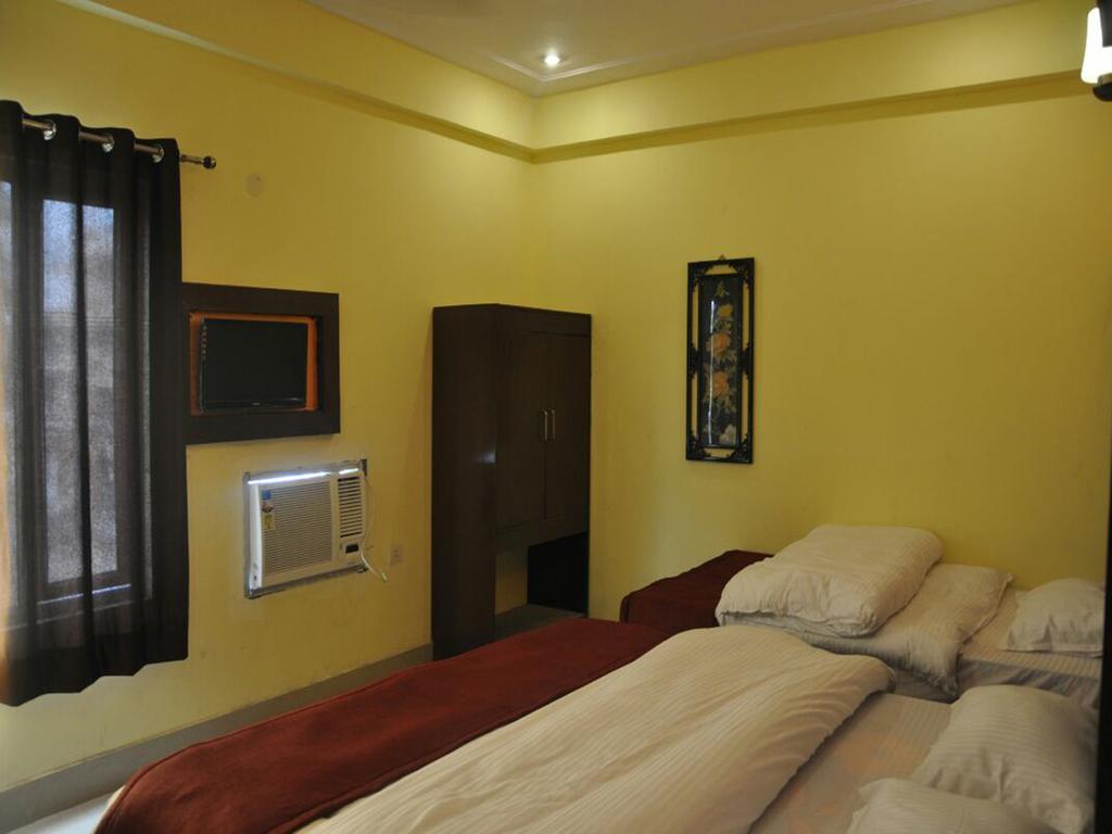 Hotel New Park Plaza Haridwār Εξωτερικό φωτογραφία