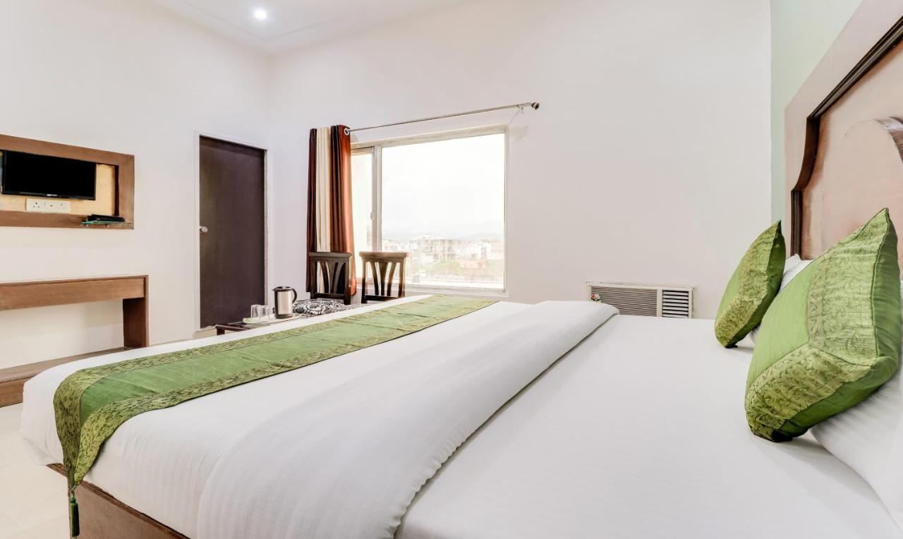 Hotel New Park Plaza Haridwār Εξωτερικό φωτογραφία